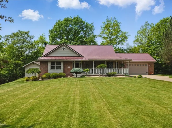 685 Timothy Dr, Willard, OH 44890