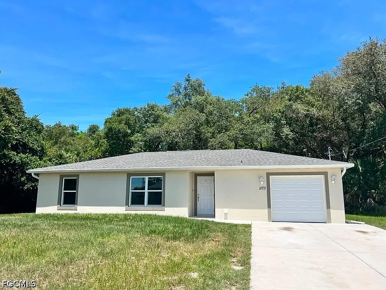 1173 E Benbow Cir — Photo 4