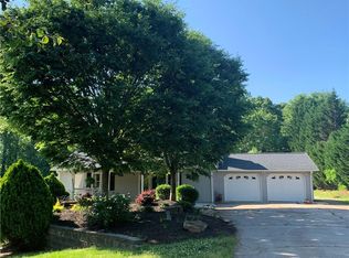 132 Spruce Dr, Walhalla, SC 29691