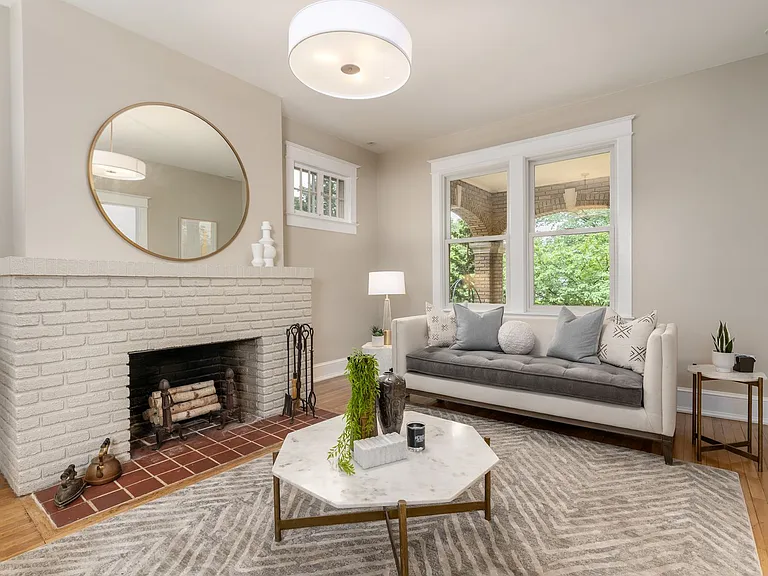 5324 Colorado Ave NW — Photo 3