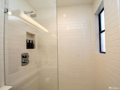 5 Montague Pl - Image 4