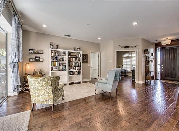 3rd image of 1554 Bamboo Cir