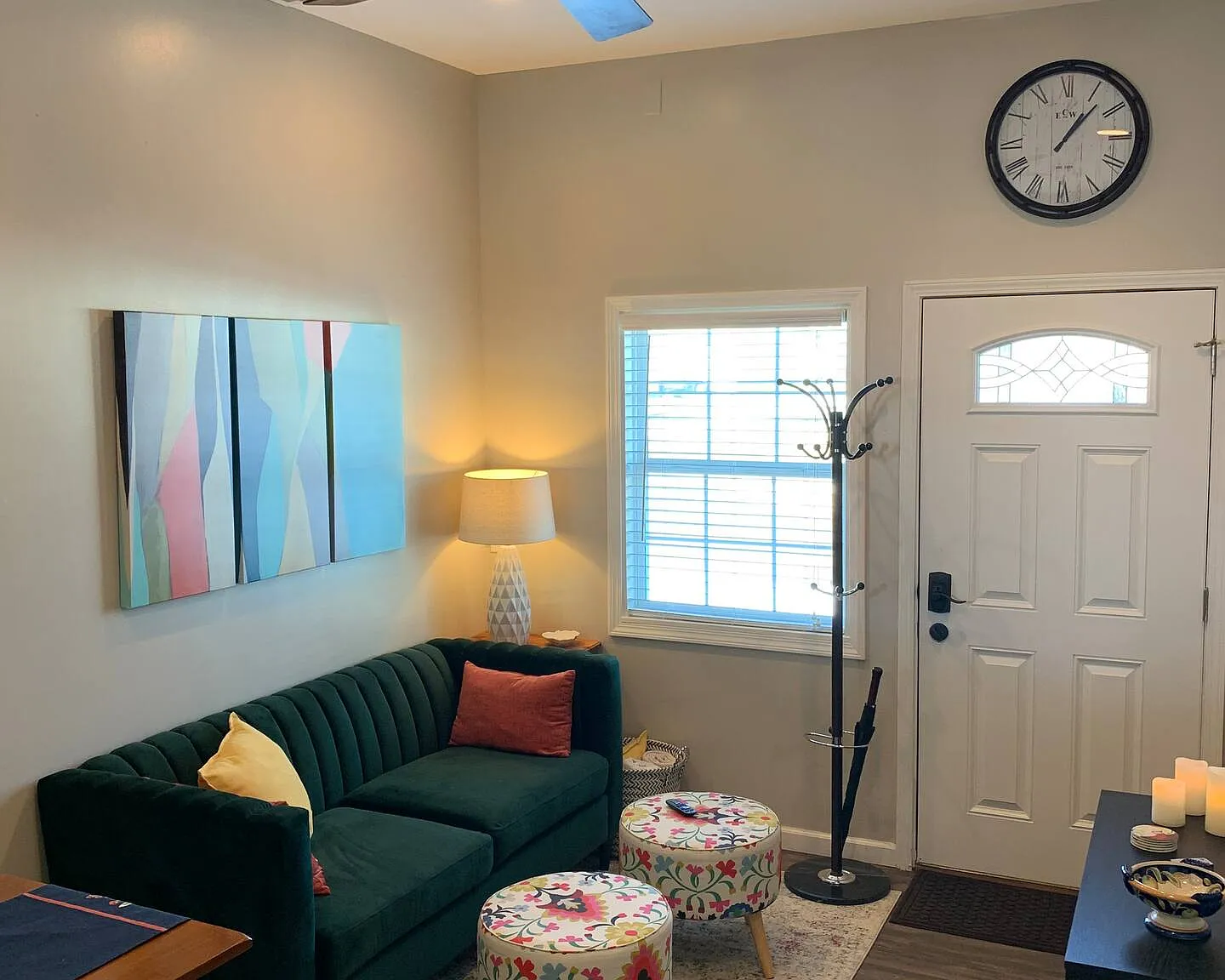 1 bed, 400 sqft, $1,150 — Photo 2