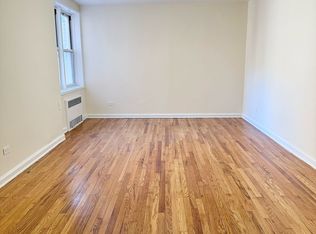 81-10 135th St #2, Jamaica, NY 11435