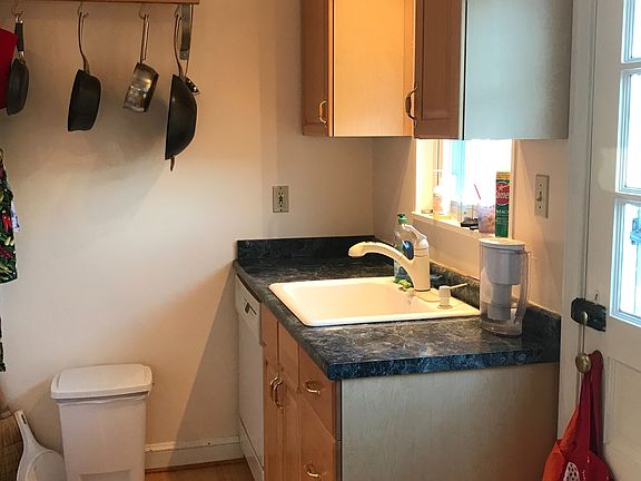 5th image of 4409 Colchester Dr