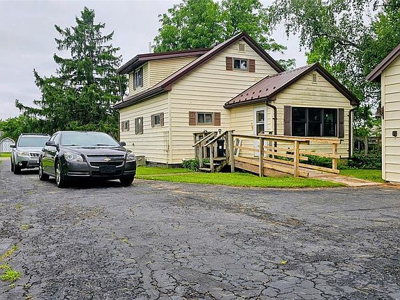 2nd image of 176 2nd Street