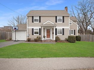 9 Archer Dr, Natick, MA 01760
