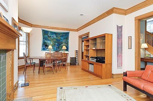 5th image of 1011 Home Ave