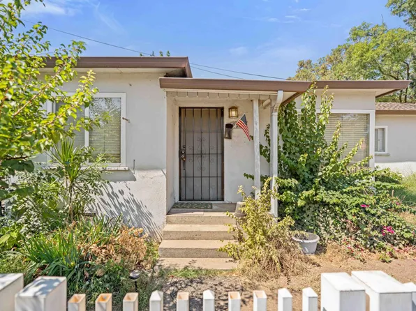 961 El Terino Ave, Modesto, CA 95350