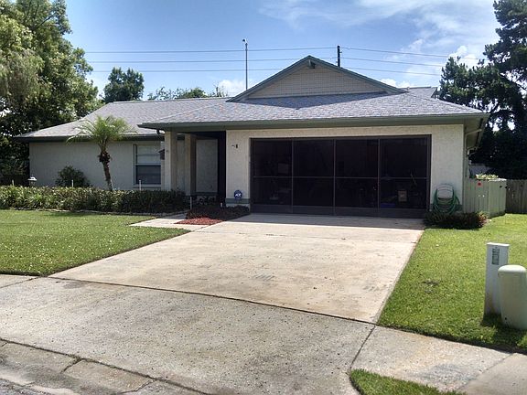 Screened 2 car garage