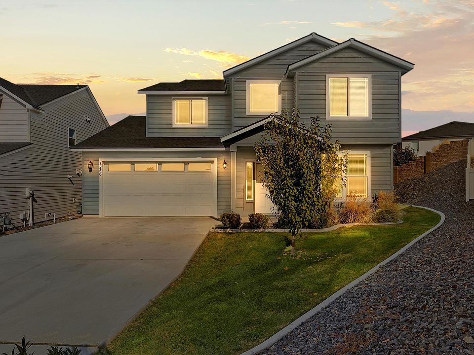 1st image of 2256 Sevilla Ct