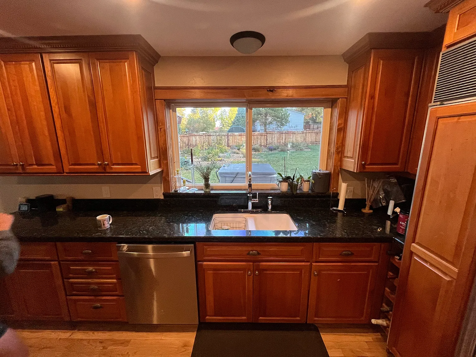 3 bed, 2361 sqft, $6,000 — Photo 3