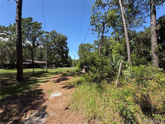 4th image of 394 N Florene Point