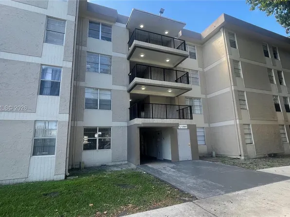 1805 W 56th St APT 113, Hialeah, FL 33012