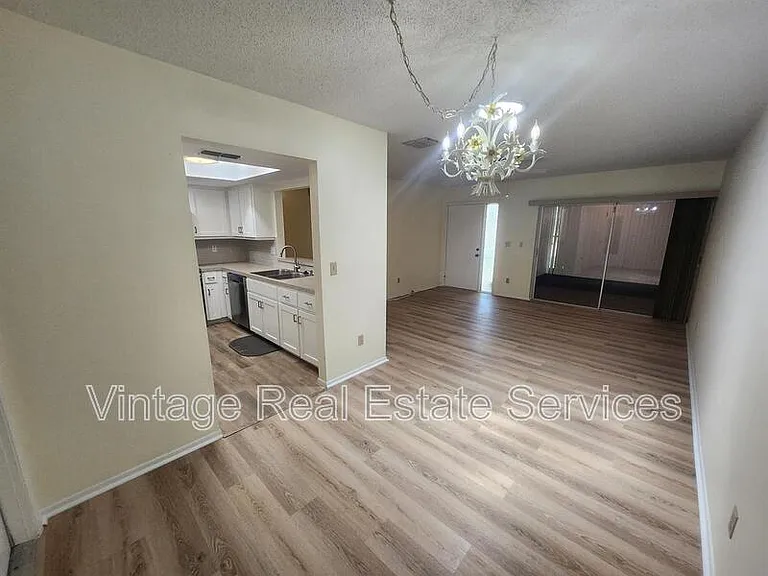 2842 Highlands Blvd #A — Photo 6