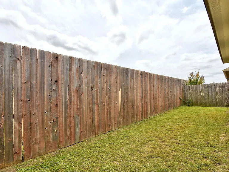 202 Silo St — Photo 26