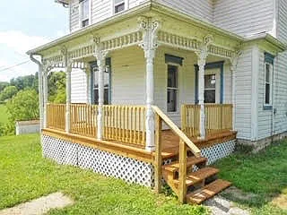 121 Brady Road - 1 — Photo 2
