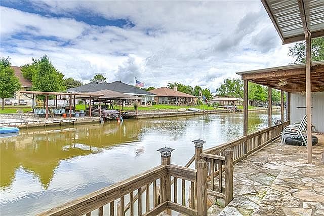 1st image of 3706 Coral Sands Ct