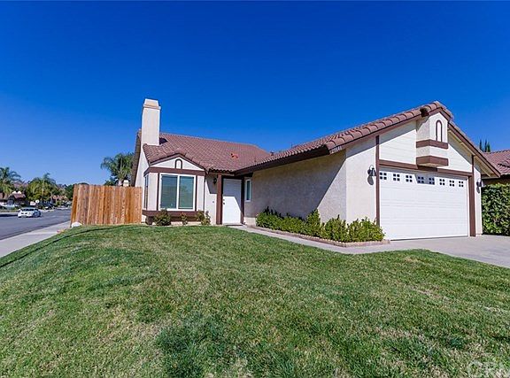 5th image of 29646 Eagle Crest Ave