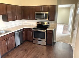 538 Germaine Ln, Elk Grove Village, IL