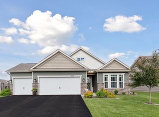 1900 Meridian Curv, Carver, MN 55315