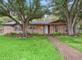 7924 Rio Vista Dr, Woodway, TX 76712