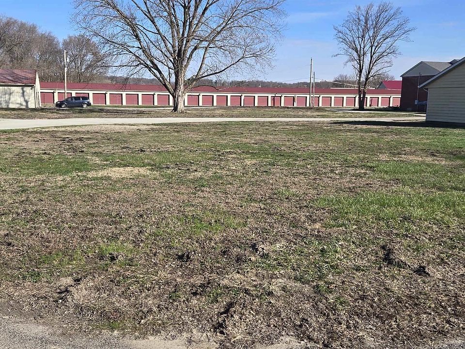 2nd image of Jean Ave