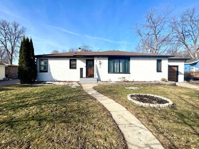 417 10th St, Hawley, MN, 56549