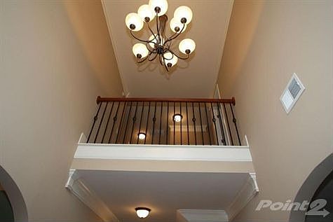 Langley 67 Kingston Model Foyer1