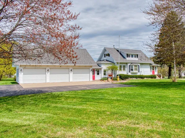 7824 Bancroft Rd, Bancroft, MI 48414