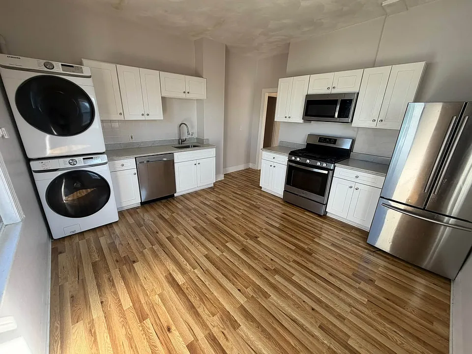 39 Union 2f St #2F