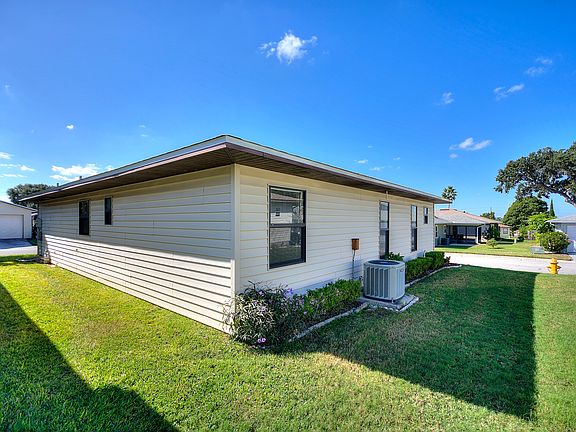 3rd image of 3203 Bear Creek Ln