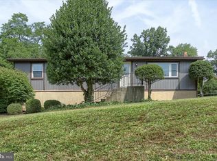 431 Locust Rd, New Cumberland, PA 17070