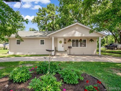 925 W Green St, Mascoutah, IL, 62258