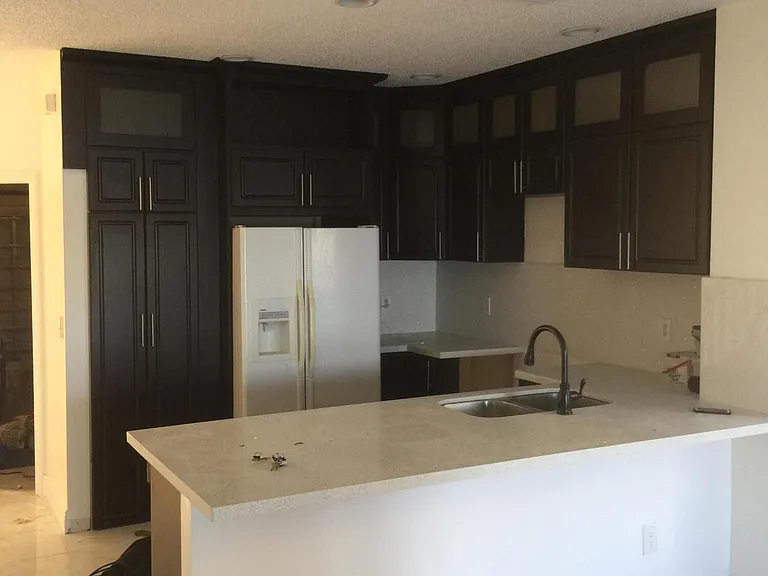 401 SW 120th Ave — Photo 5