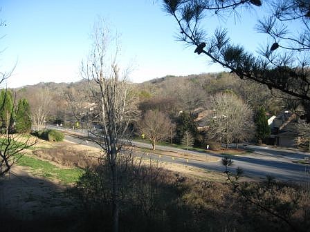 1st image of 509 Riverview Dr SE