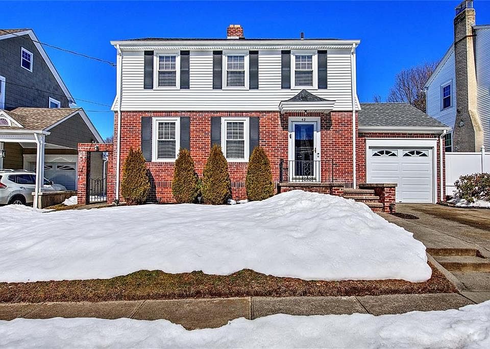 1st image of 42 Mountain Ave