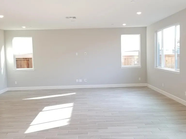 1918 Patriot Way #A — Photo 15
