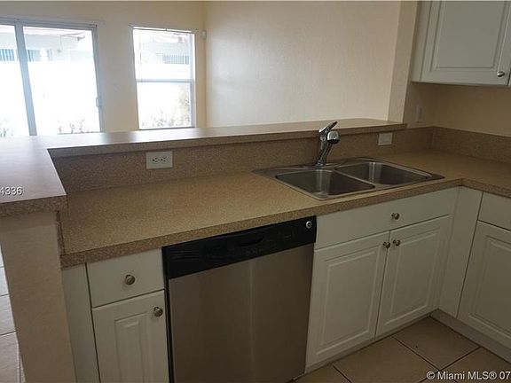 2nd image of 3043 NW 30th Ave