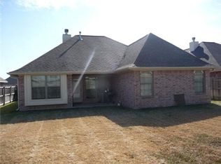 207 Karten Ln, College Station, TX 77845