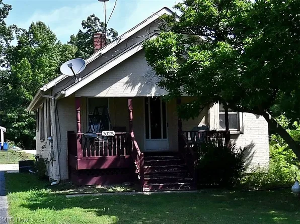 3025 Woodbine Ave SE, Warren, OH 44484