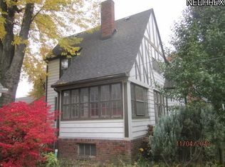 26019 Lake Rd, Bay Village, OH 44140