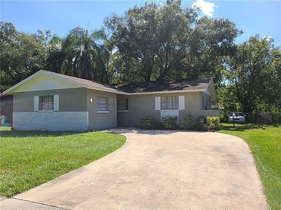 2nd image of 4413 Dolphin Dr