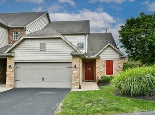3192 Cobblestone Ln, Dayton, OH