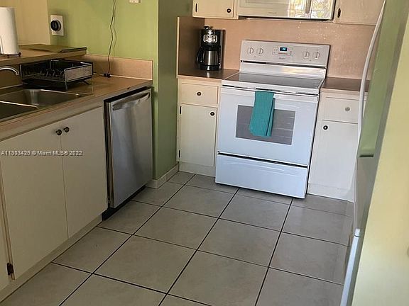 5th image of 7210 NW 114th Ave #10815