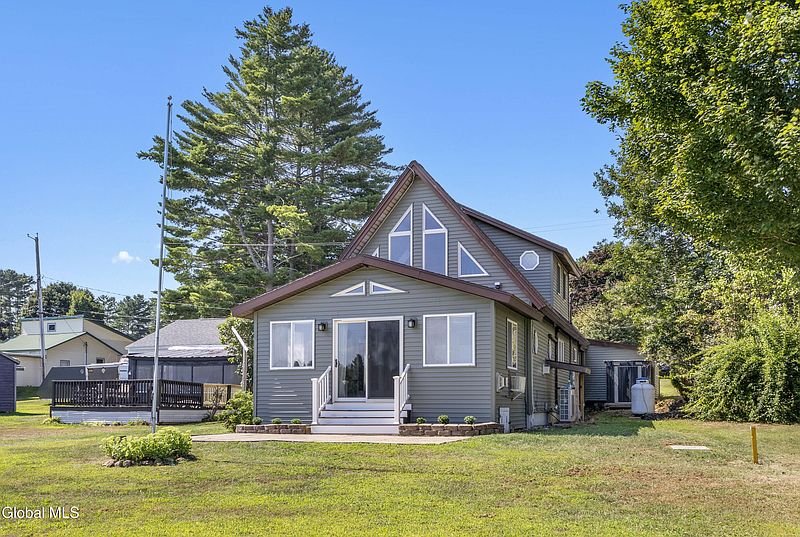 2nd image of 120 Bertrand Road