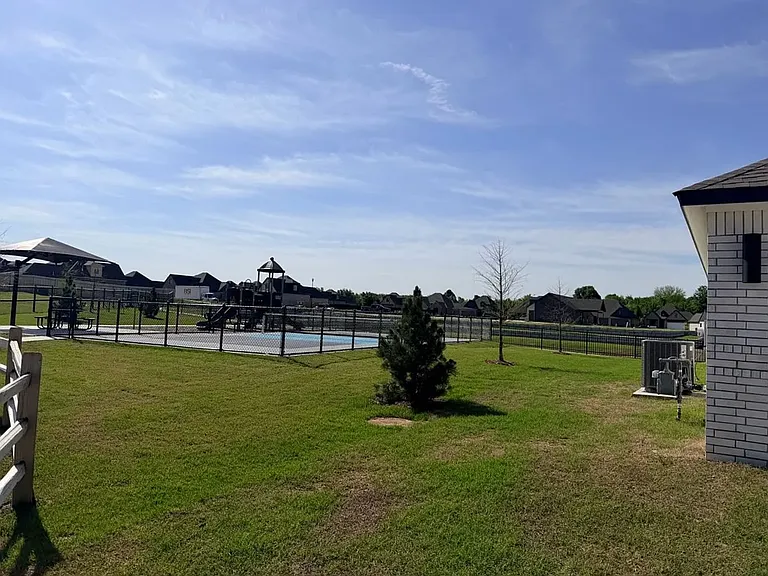 3810 W Laredo Pl — Photo 10