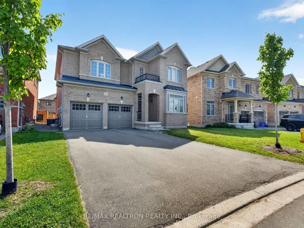 23 Douglas Kemp Cres, Clarington, ON L1C 7E3