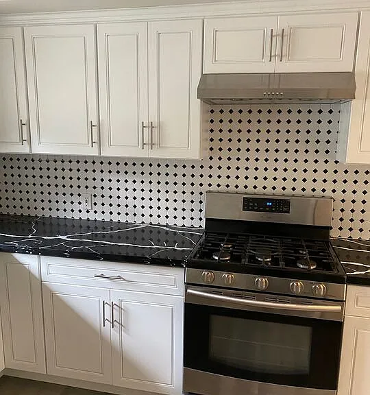 1712 Benedict Canyon Dr #1712 — Photo 9