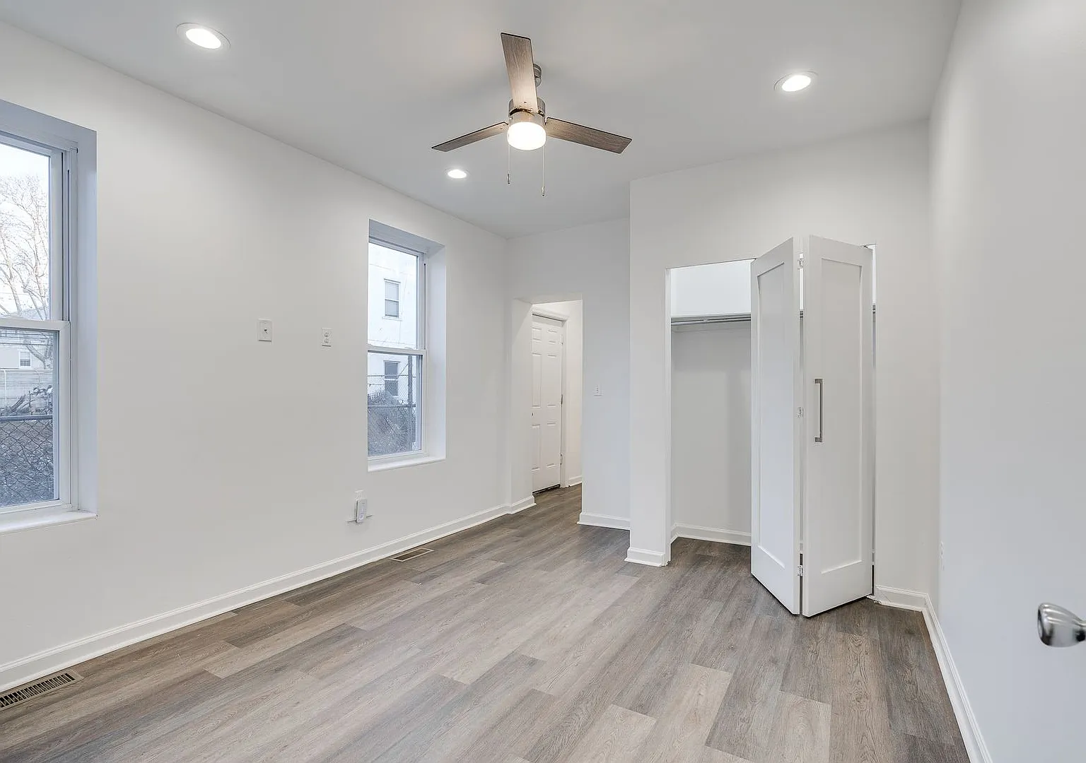 4216 Westminster Ave — Photo 4